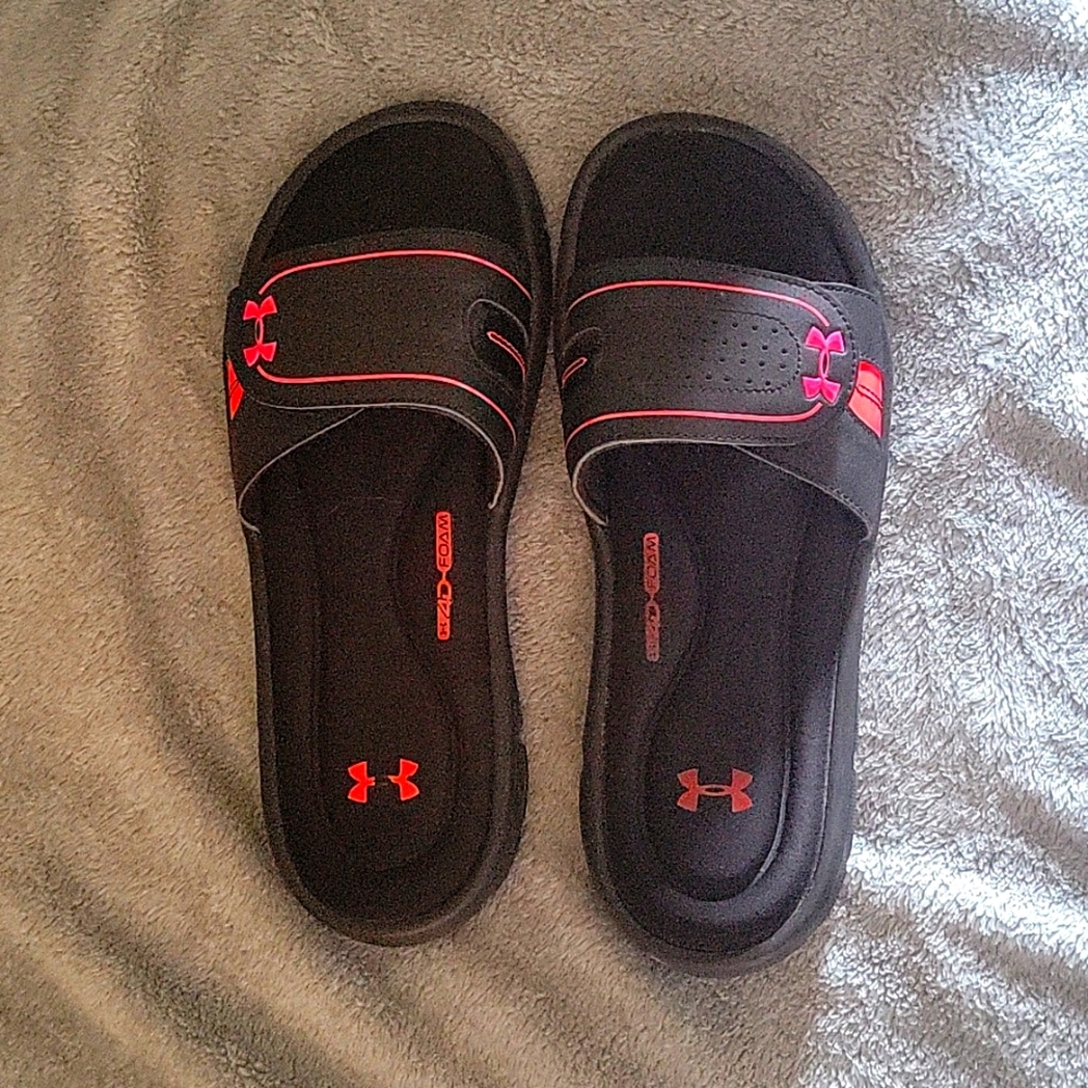 Womens size 10 Under Armour slides